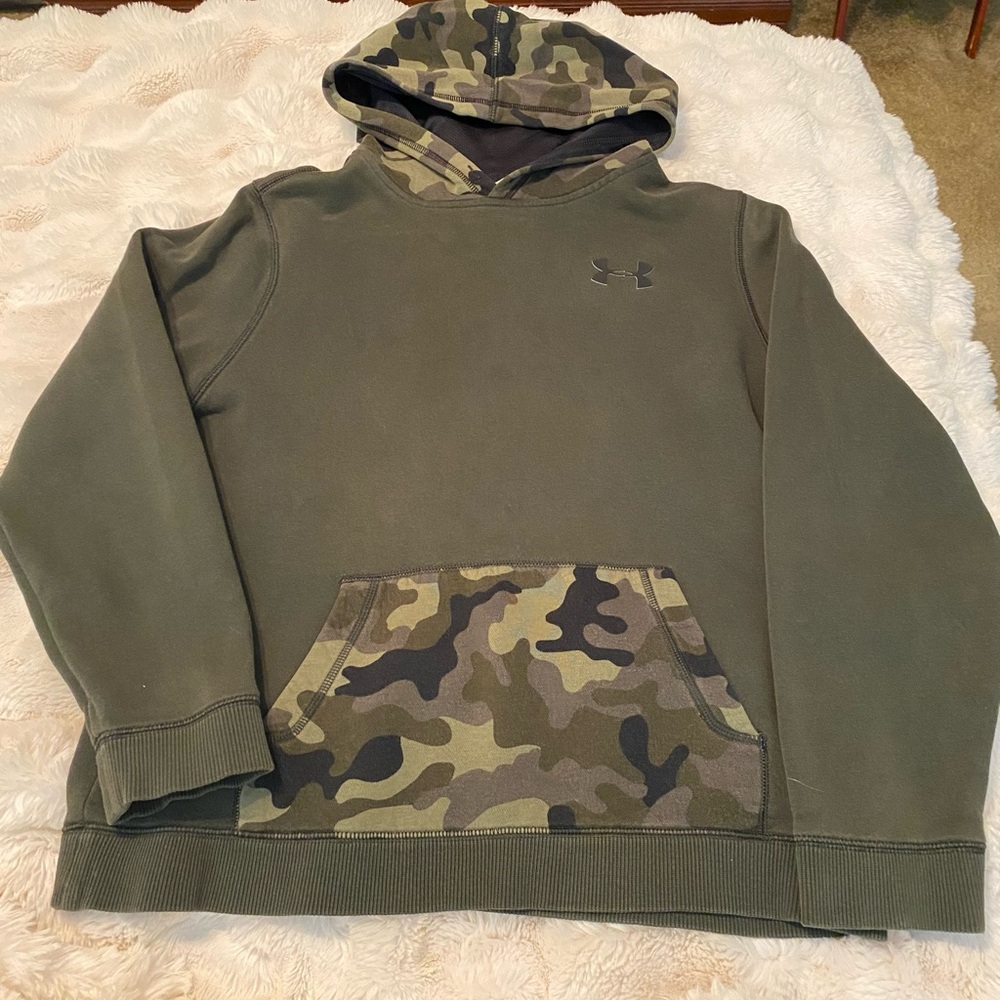 Boys Under Armour Youth L hoodie